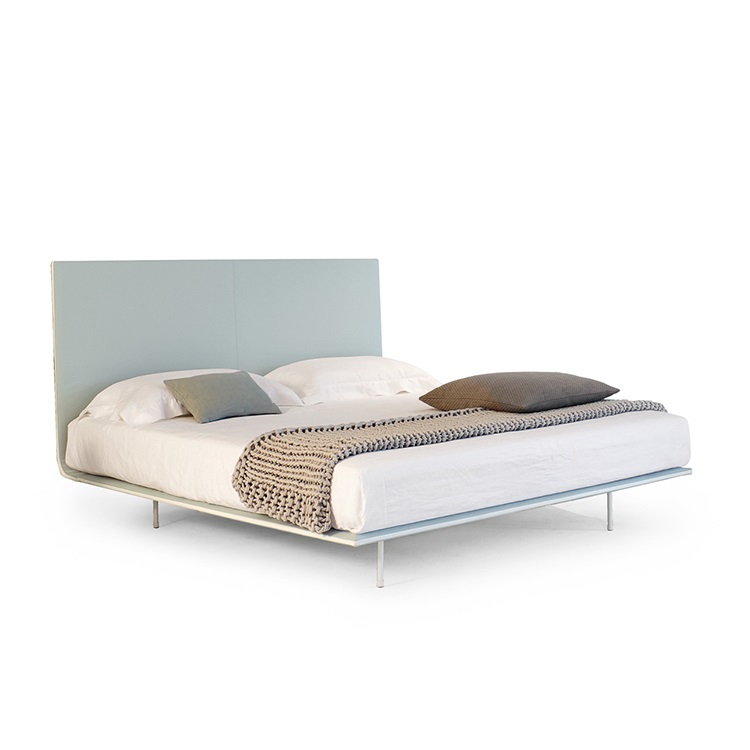 Luksusowe łóżko THIN BONALDO - elegancja włoskiego designu