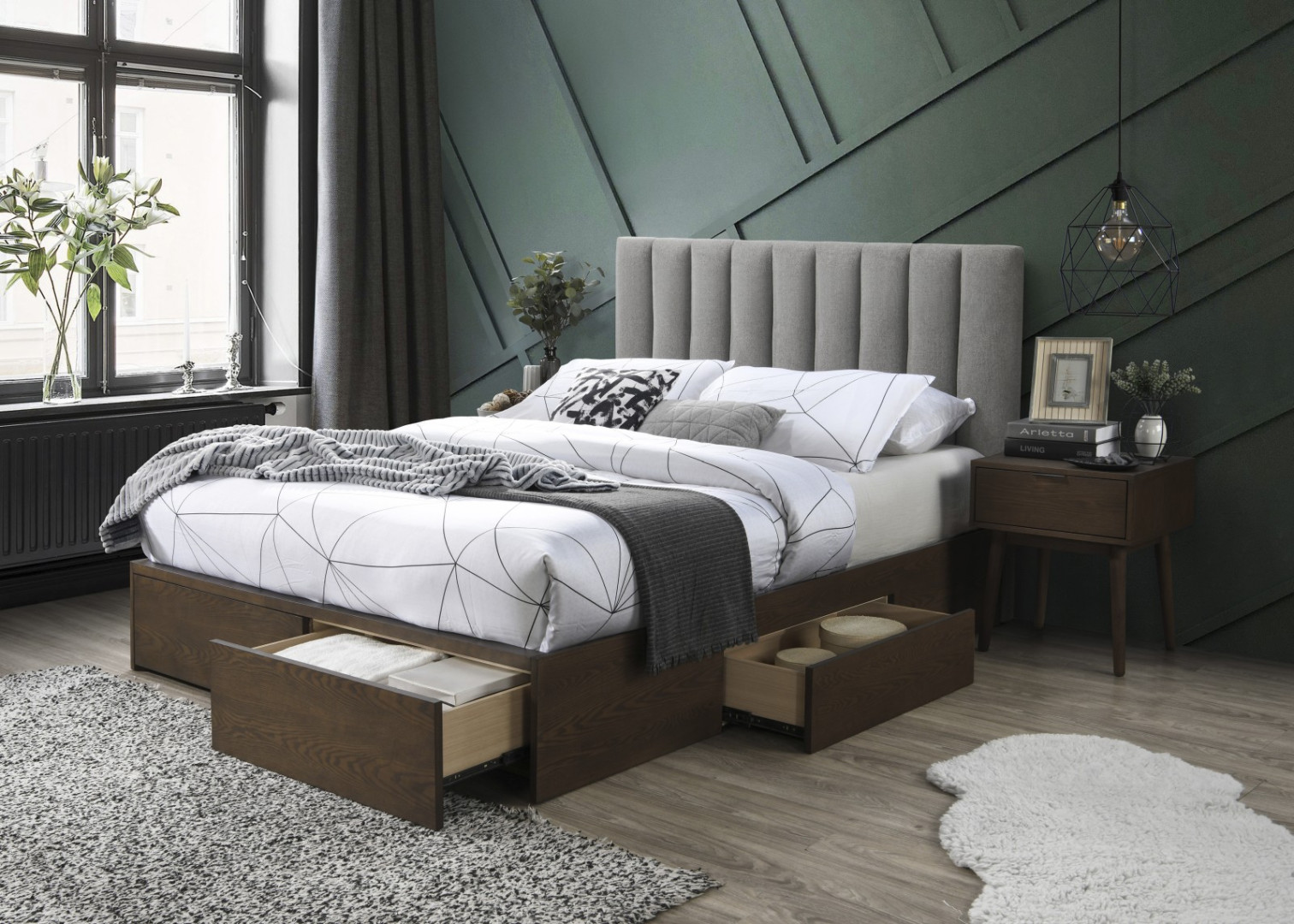 Eleganckie łóżko dwuosobowe Gorashi 160