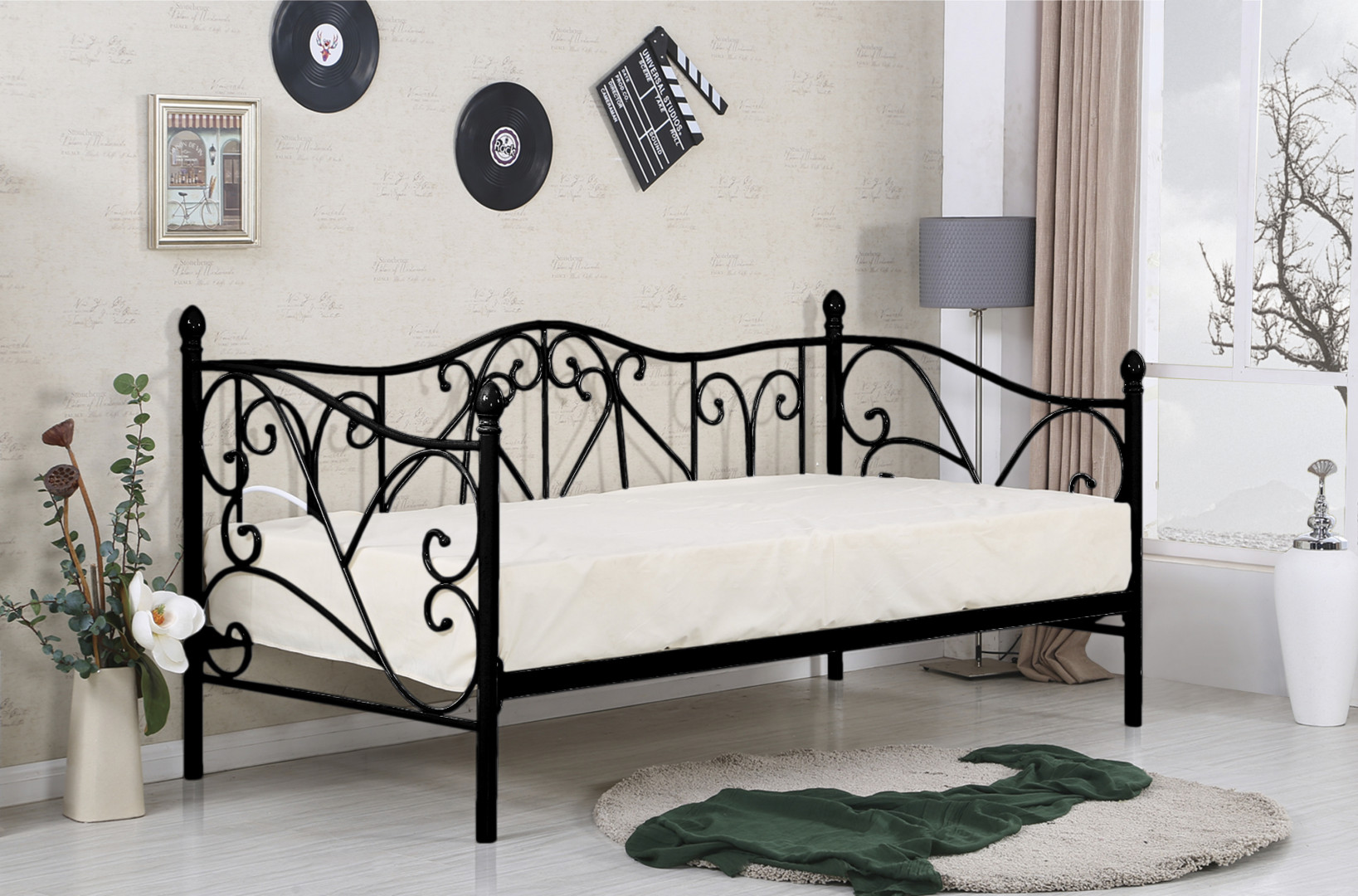 Produkt w kategorii: Łóżka, nazwa produktu: Łóżko Sumatra Czarne Halmar Elegantka