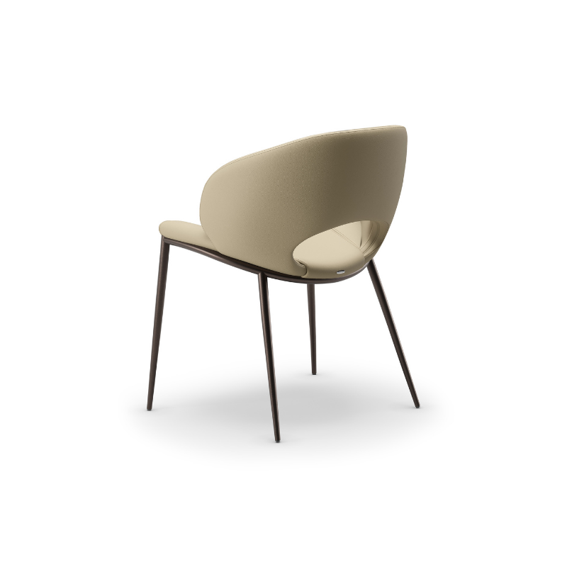 Krzesło Miranda - włoski design 2023
